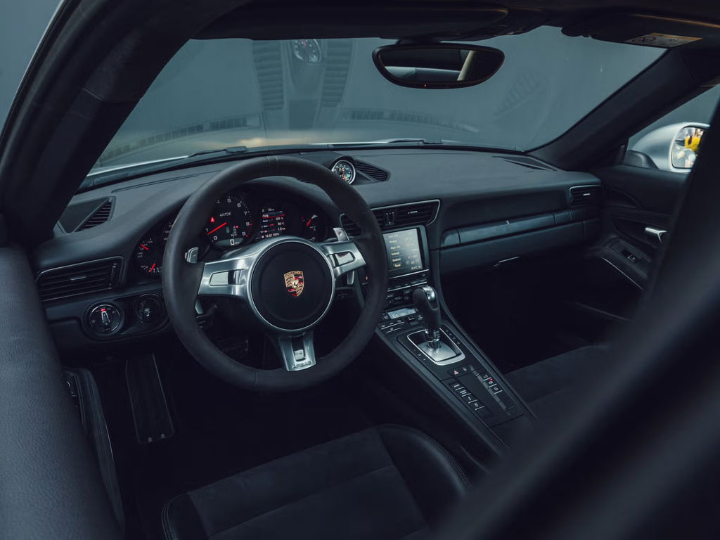 Porsche 991 Carrera GTS
