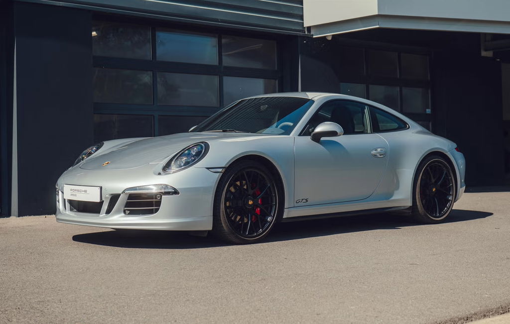 Porsche 991 Carrera GTS