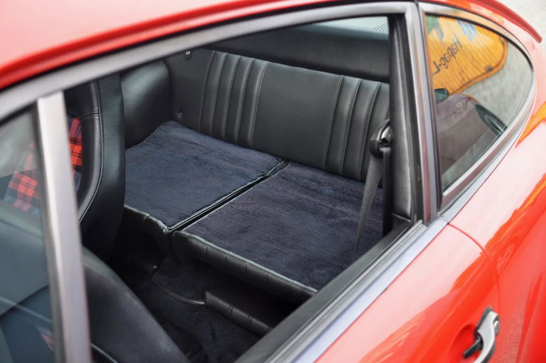 Porsche 911 Carrera 3.0