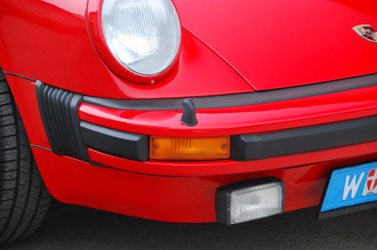 Porsche 911 Carrera 3.0