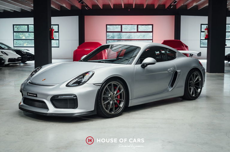 Porsche 981 Cayman GT4