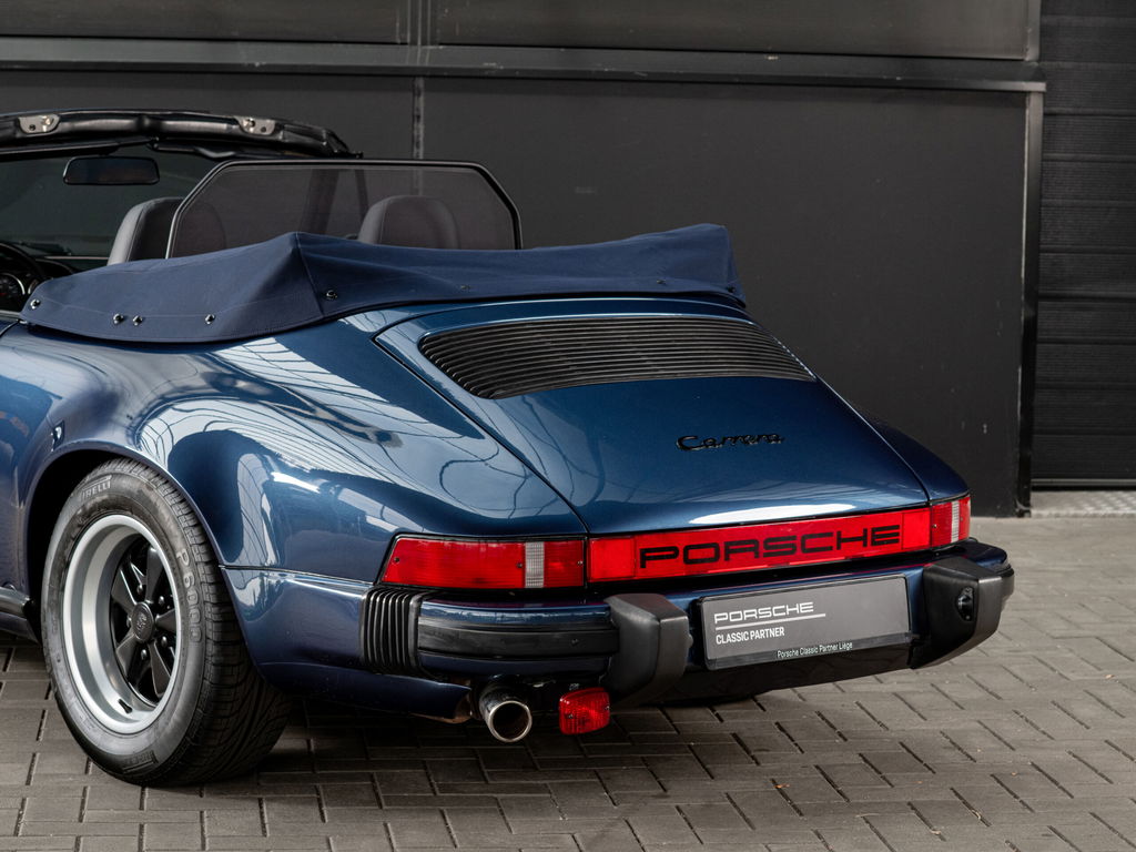 Porsche 911 Carrera 3.2
