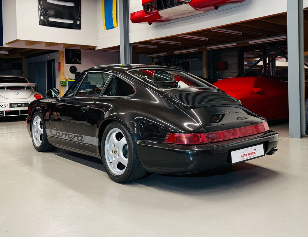 Porsche 964 Carrera 4