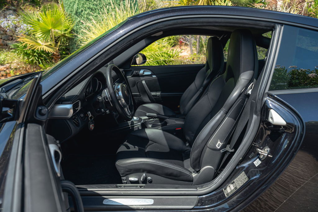 Porsche 997.2 Carrera 4S