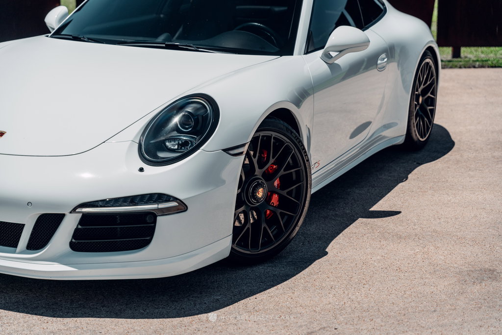 Porsche 991 Carrera GTS