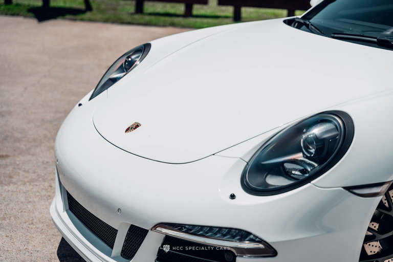 Porsche 991 Carrera GTS