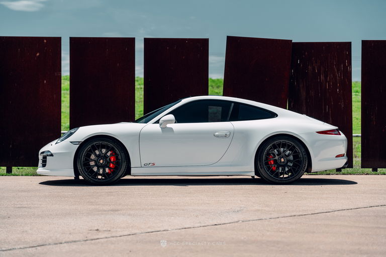 Porsche 991 Carrera GTS