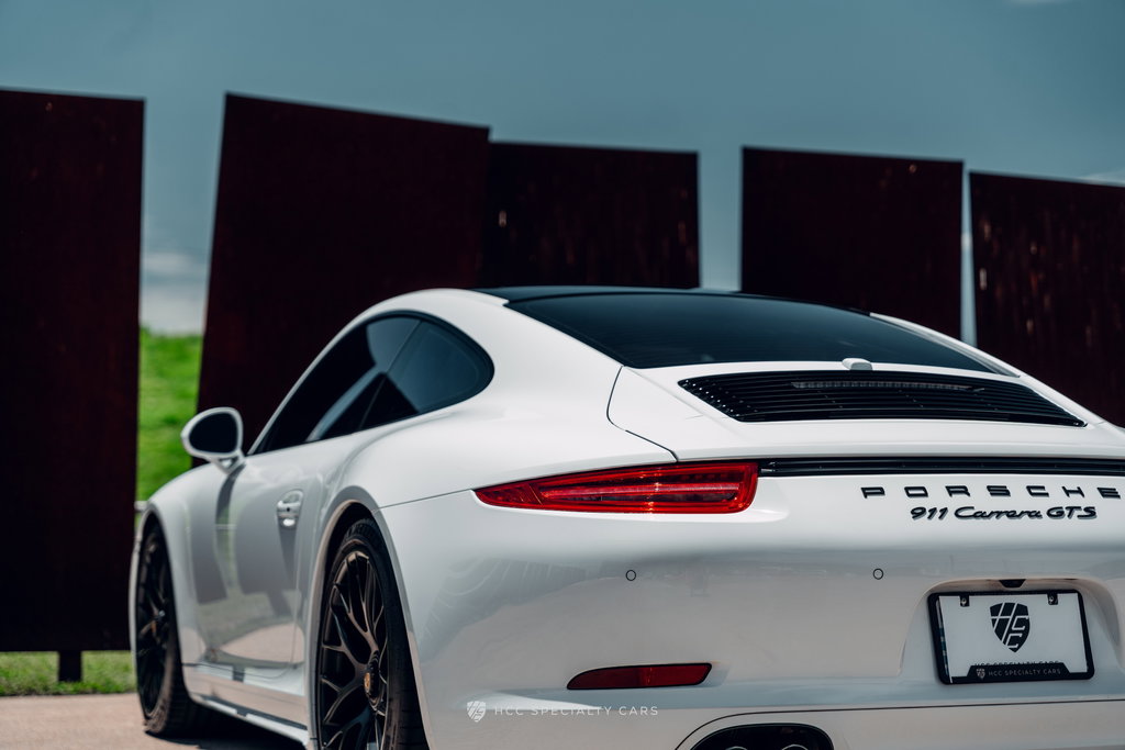 Porsche 991 Carrera GTS