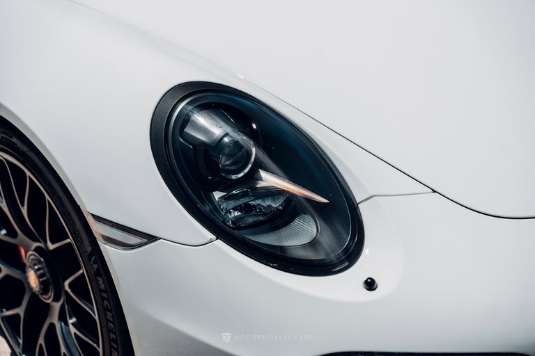 Porsche 991 Carrera GTS