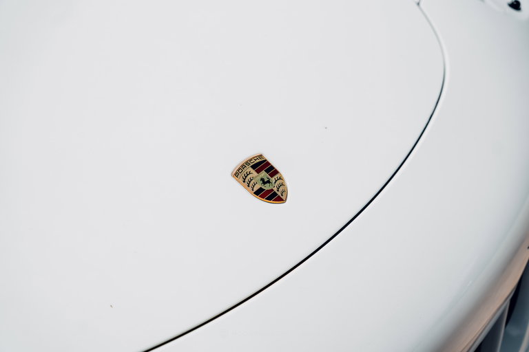 Porsche 991 Carrera GTS