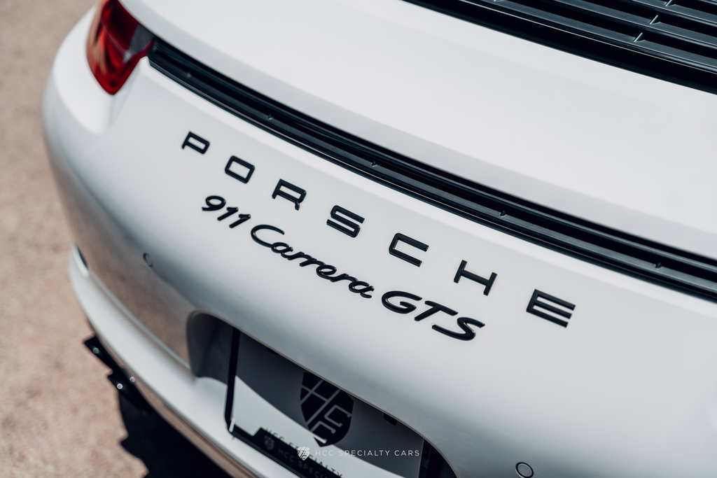 Porsche 991 Carrera GTS