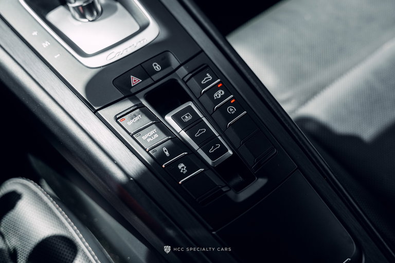 Porsche 991 Carrera GTS