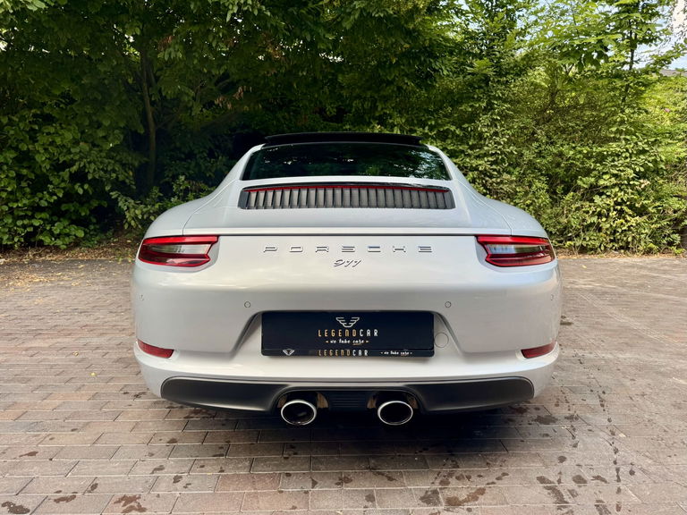 Porsche 991.2 Carrera