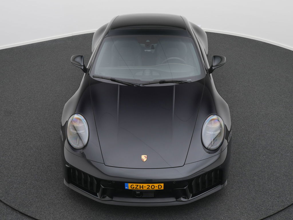 Porsche 992.2 Carrera GTS