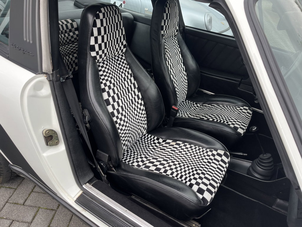 Porsche 911 SC