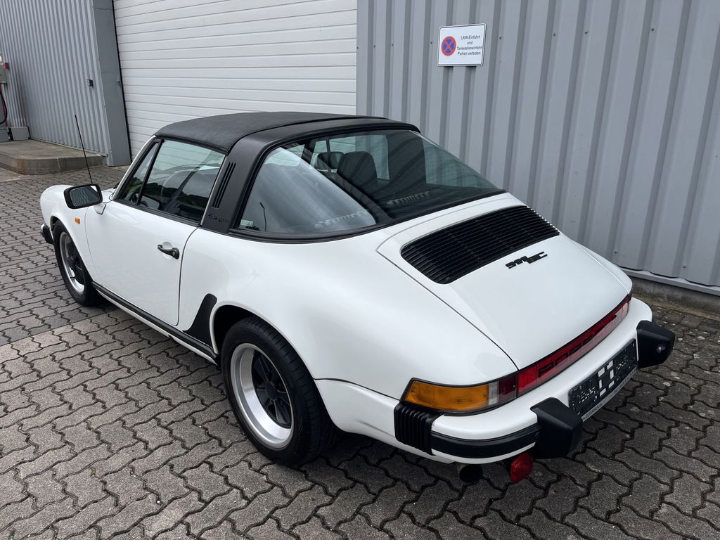 Porsche 911 SC