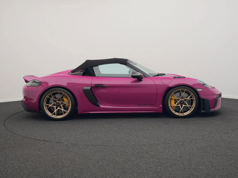 Porsche 718 Spyder RS