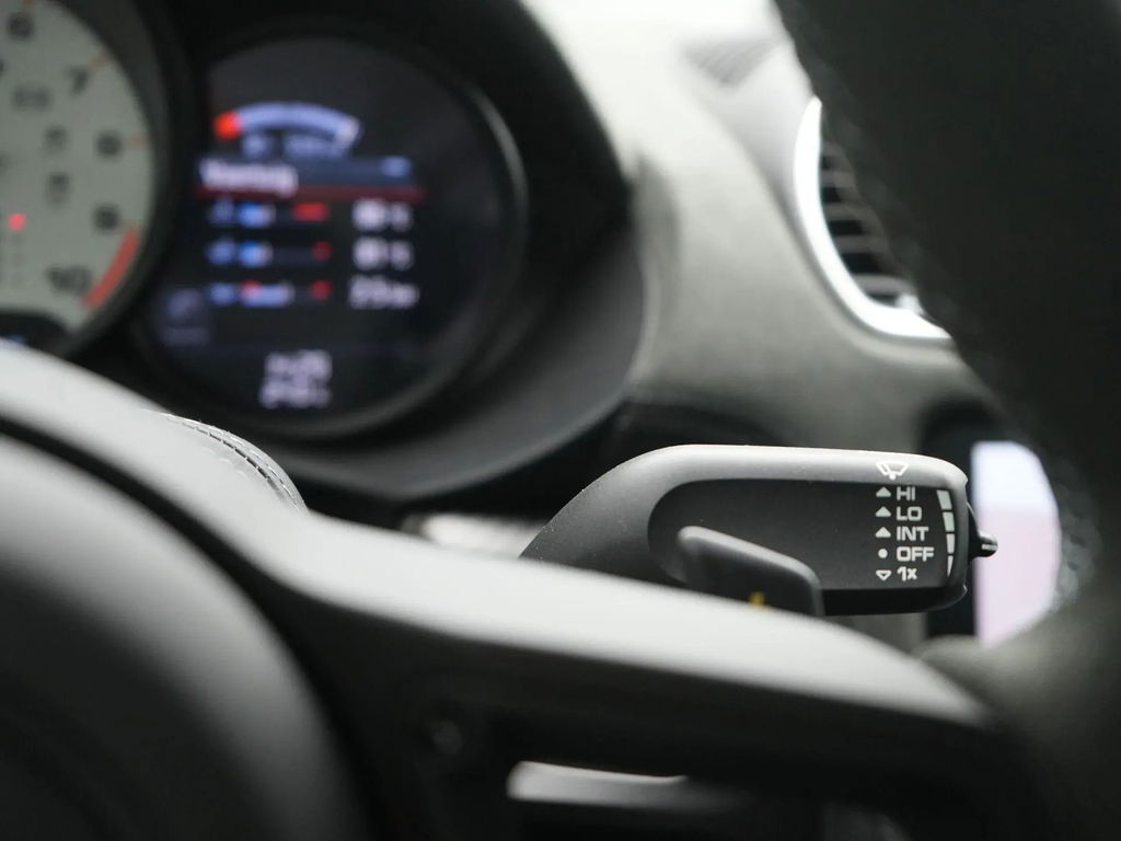 Porsche 718 Spyder RS