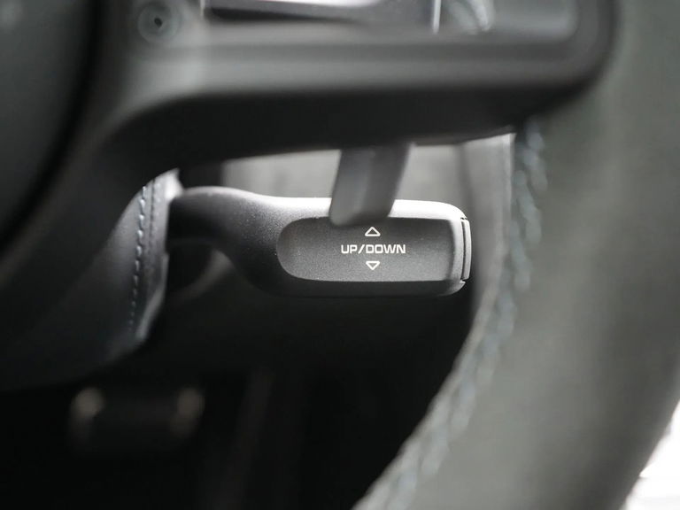 Porsche 718 Spyder RS