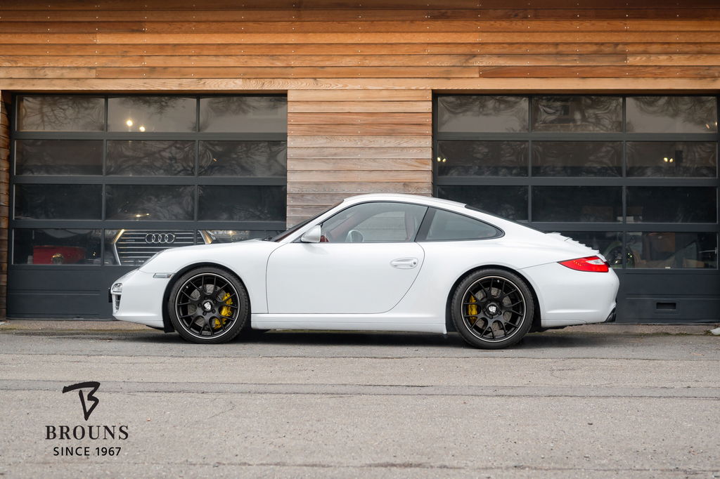 Porsche 997.2 Carrera 4S