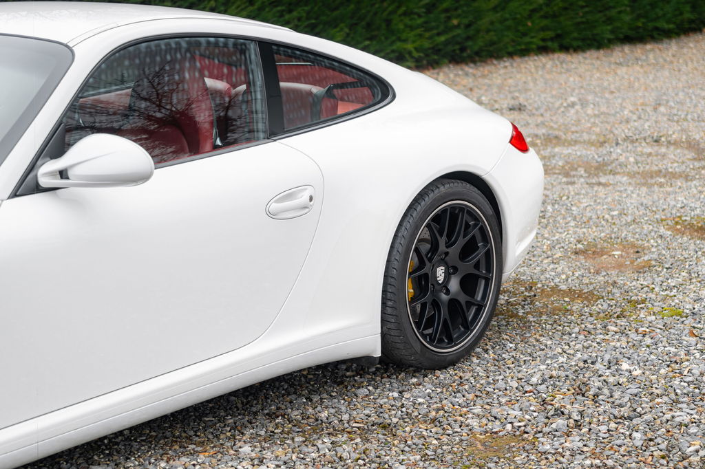 Porsche 997.2 Carrera 4S