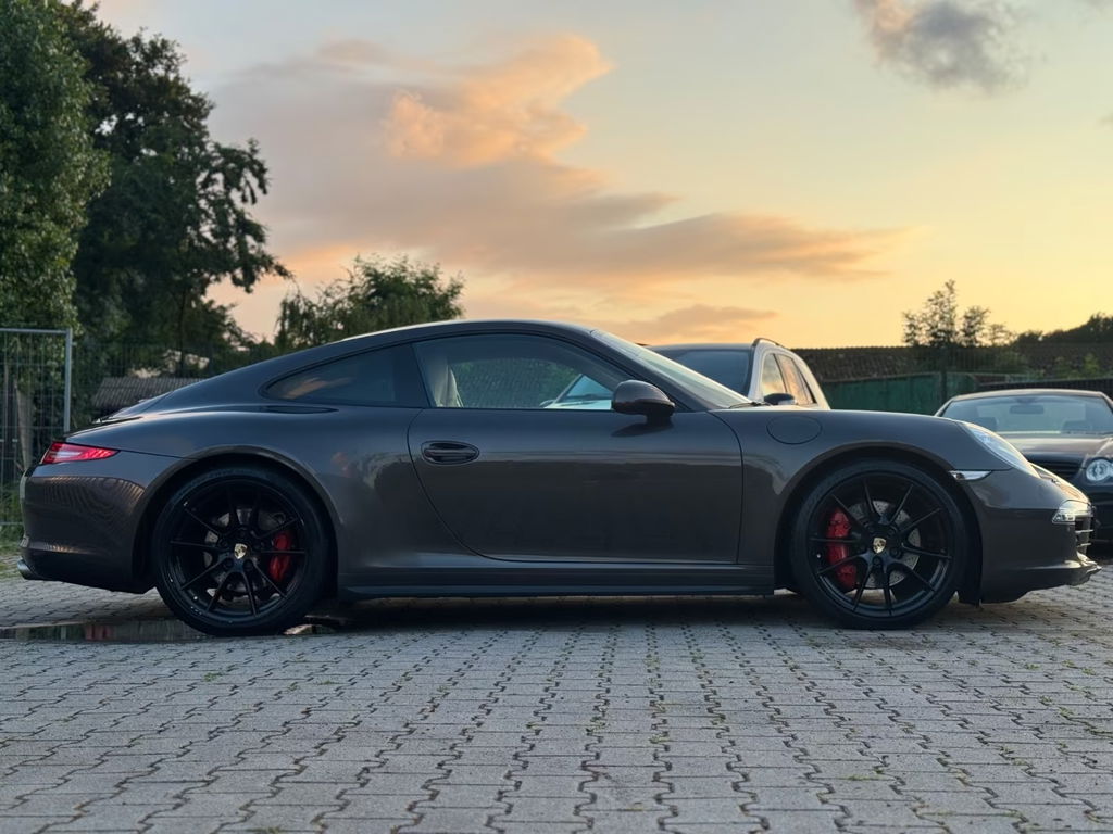 Porsche 991 Carrera 4S