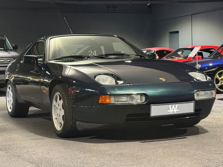 Porsche 928 GT