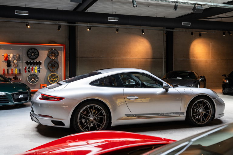 Porsche 991.2 Carrera T