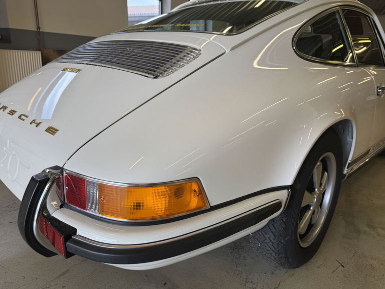 Porsche 911 S (F-Modell)