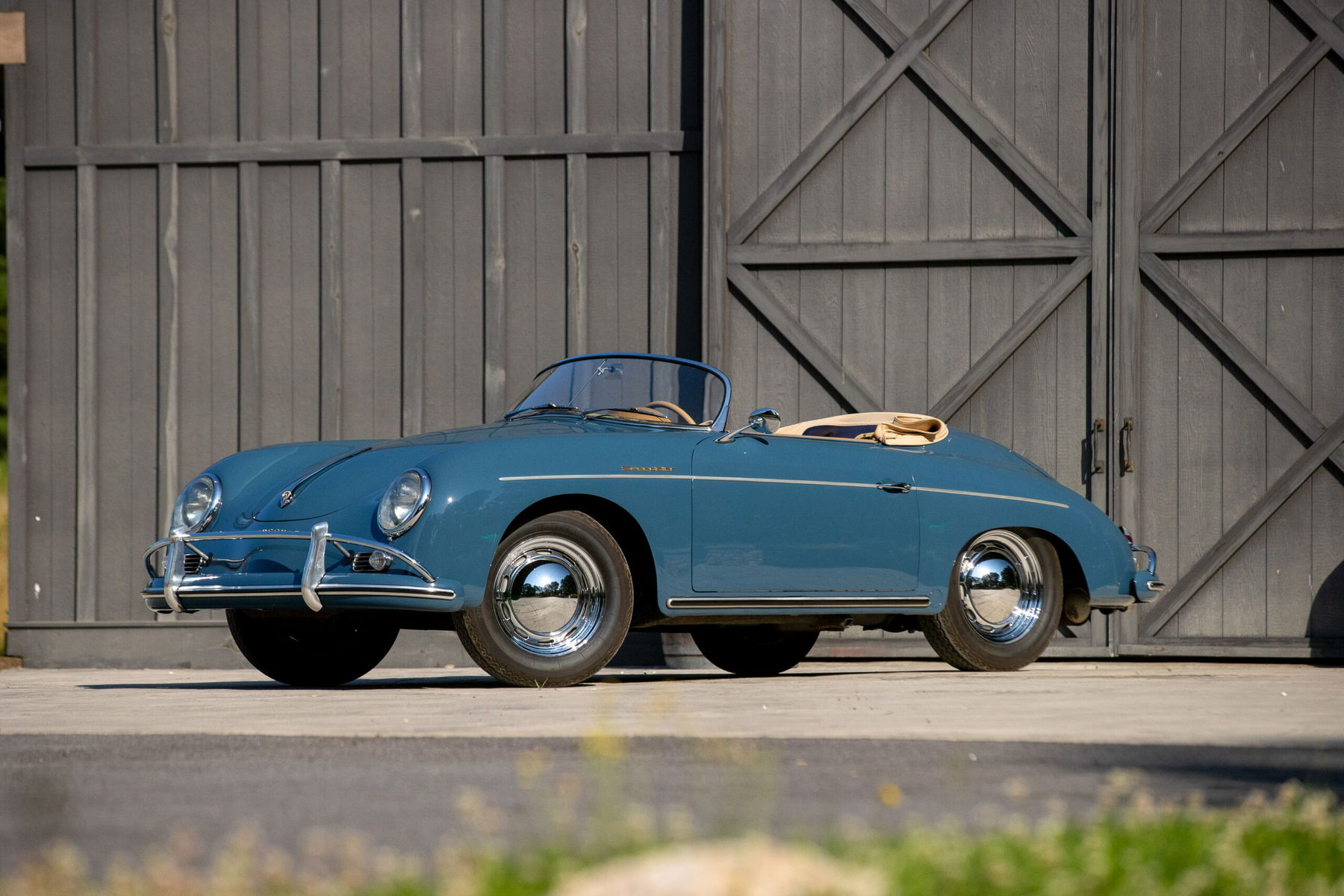 Original Porsche 356 : クーペ、ロードスター、カブリオレ… 1961 ポルシェ 356 B カブリオレ（Porsche 356 B Cabriolet