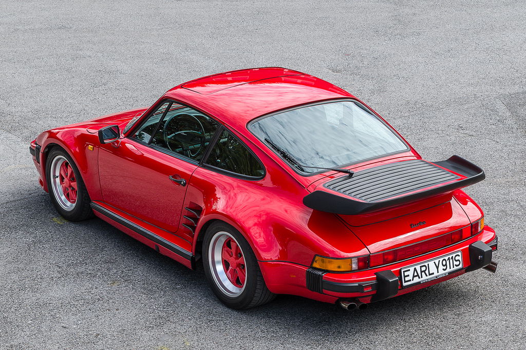 Porsche 911 Turbo S 3.3