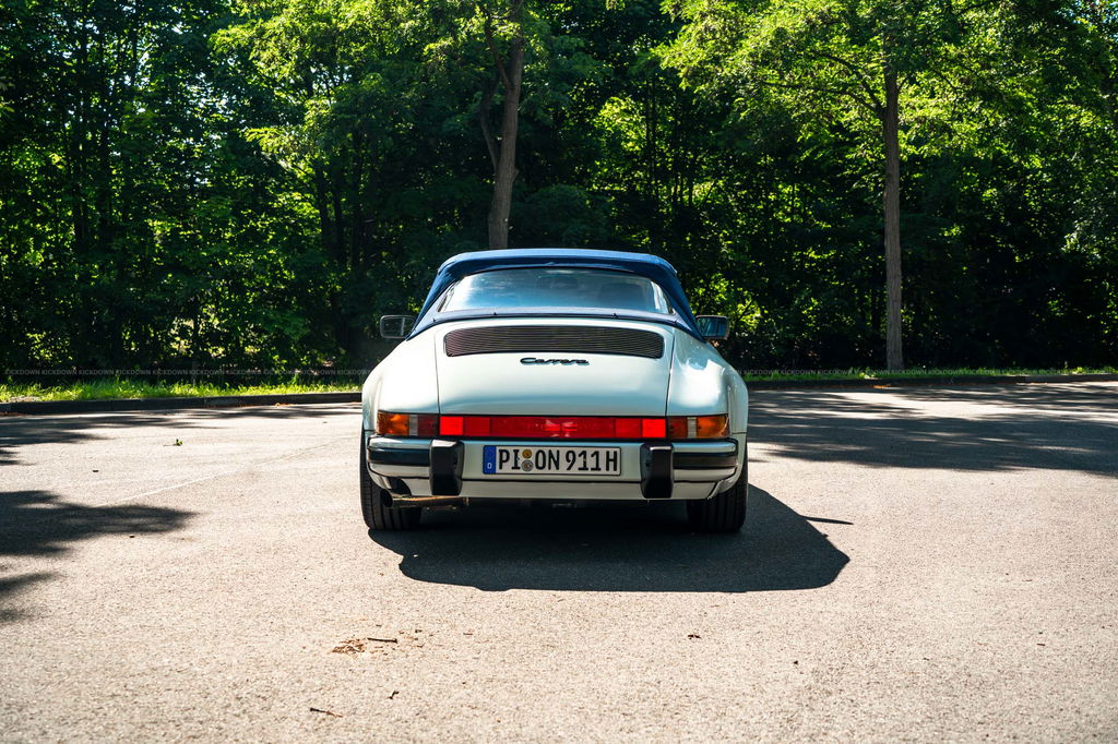 Porsche 911 Carrera 3.2