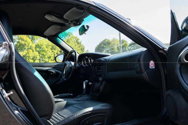 Porsche 996 Carrera