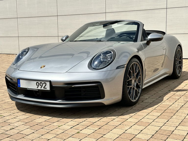 Porsche 992 Carrera 4S