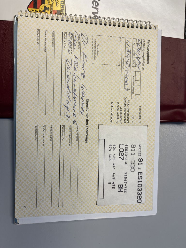 Porsche 911 Carrera 3.2