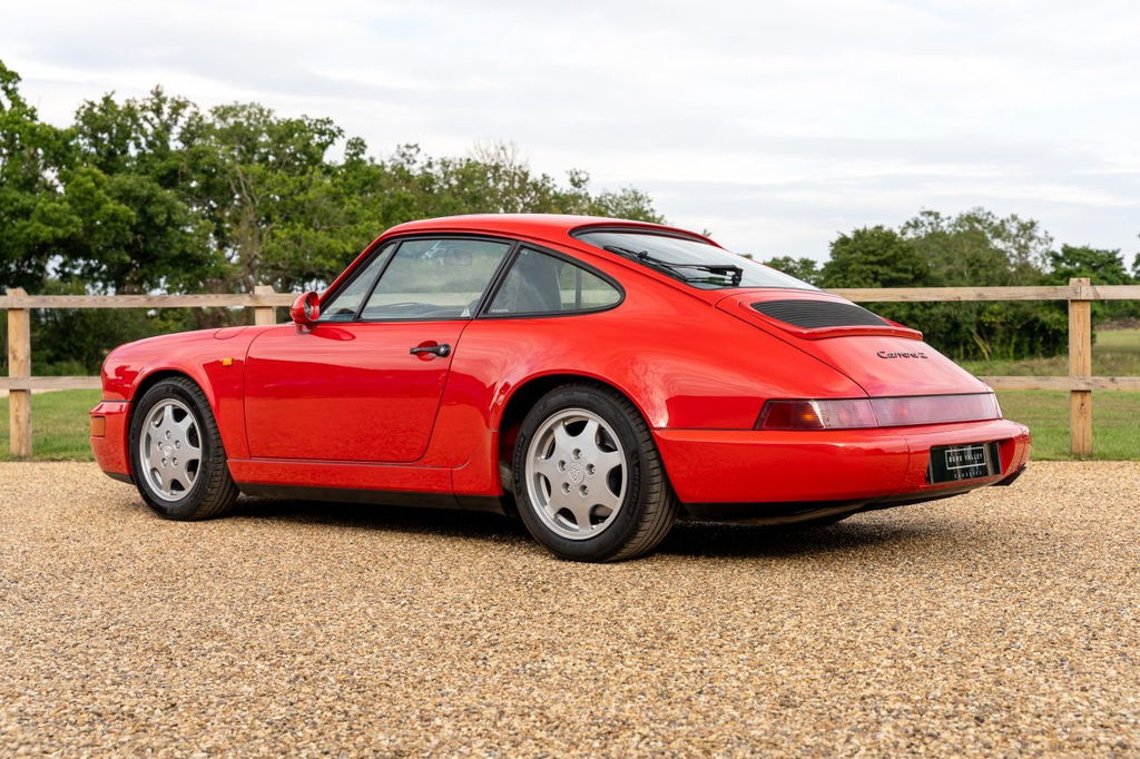 Porsche 964 Carrera 2