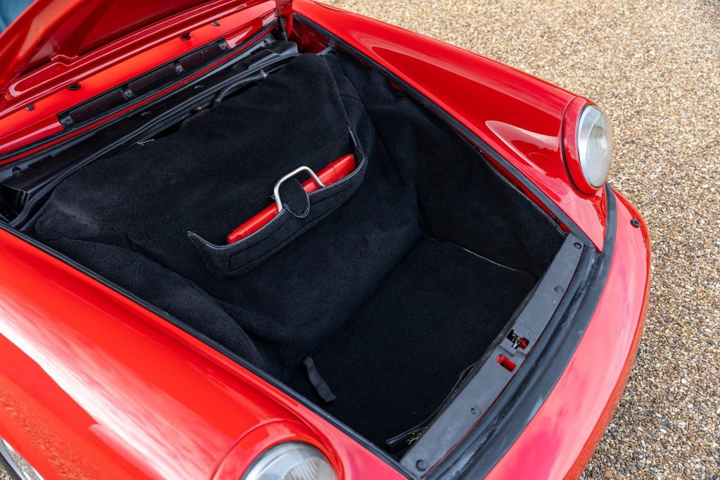 Porsche 964 Carrera 2