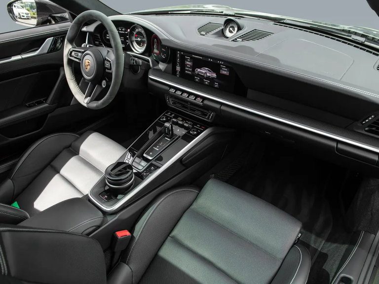 Porsche 992 Turbo S