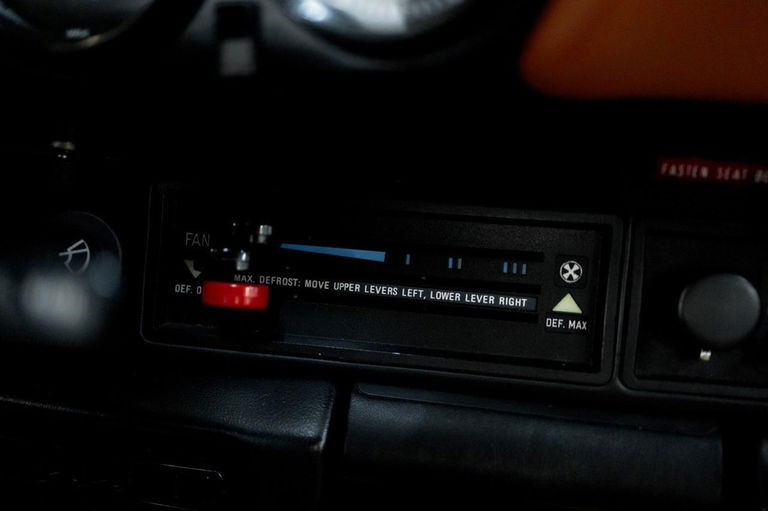 Porsche 911 Carrera 2.7