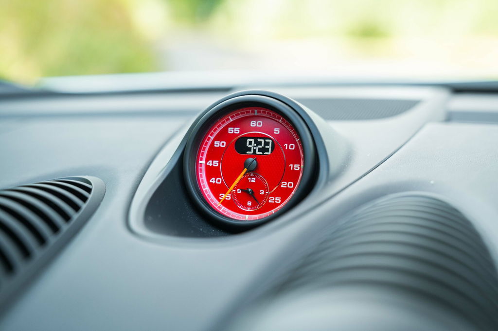 Porsche 718 Cayman GT4