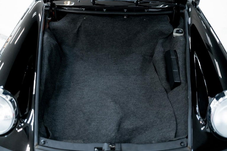 Porsche 911 Carrera 2.7