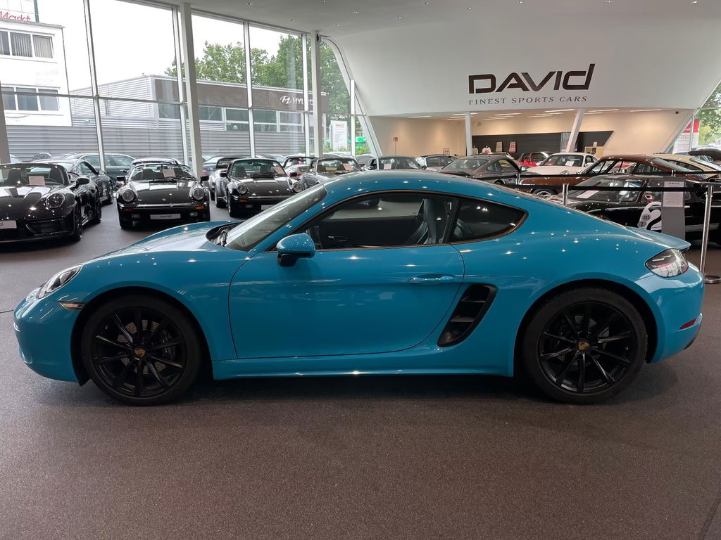Porsche 718 Cayman
