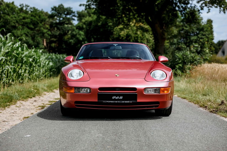 Porsche 968