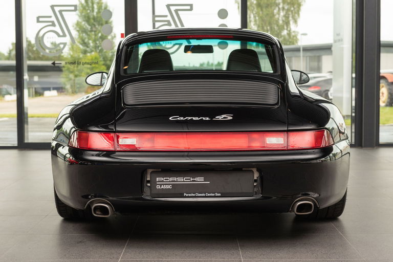 Porsche 993 Carrera 4S