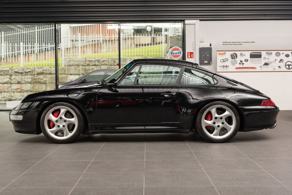 Porsche 993 Carrera 4S