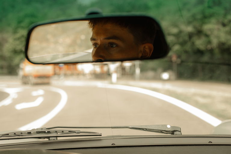 “Just drive” – Paula & Ken on their 911 Carrera 3.2 Euro-roadtrip
