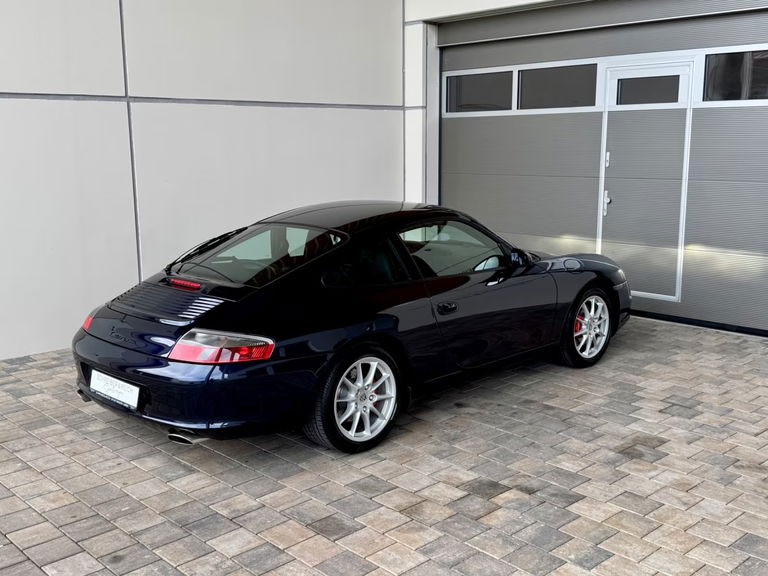 Porsche 996 Carrera
