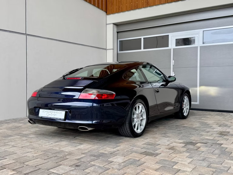 Porsche 996 Carrera