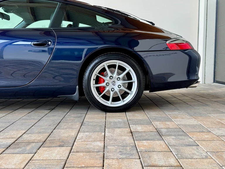 Porsche 996 Carrera
