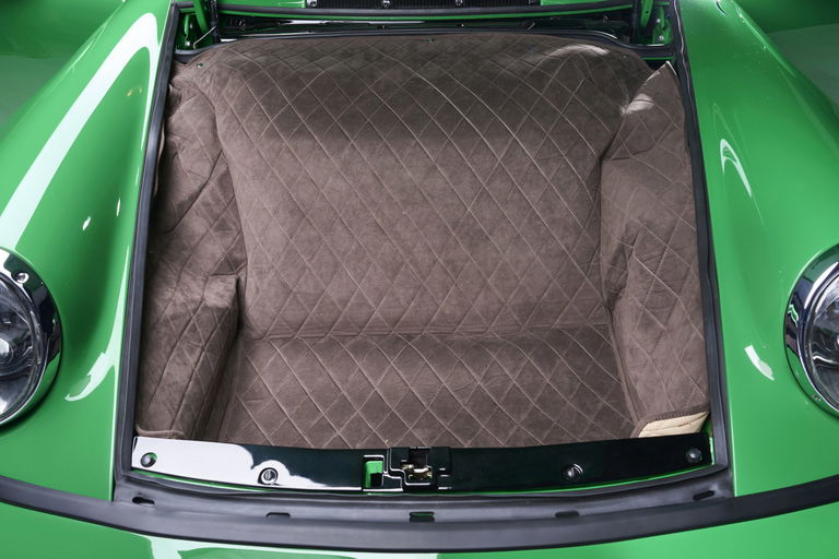 Porsche 911 Backdate